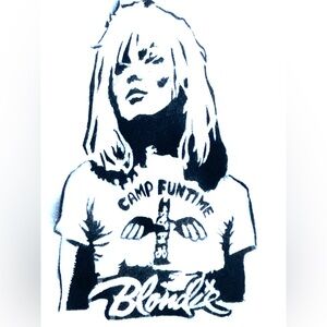 ⚡️BLONDIE CAMP FUNTIME retro 80s distressed graffiti soft t-shirt kids XS S